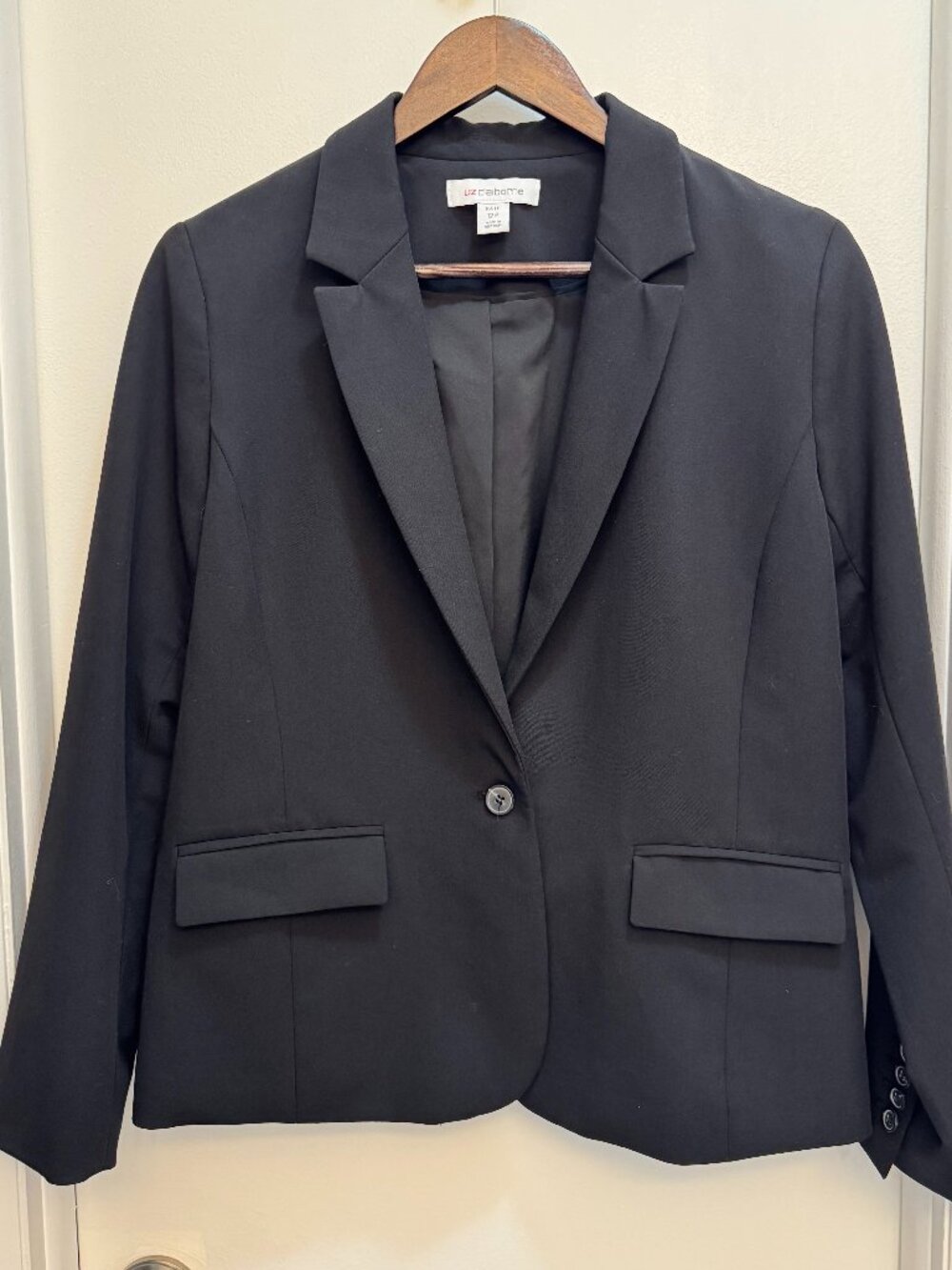 Liz Claiborne "Kate" tailored blazer - Petite sizing